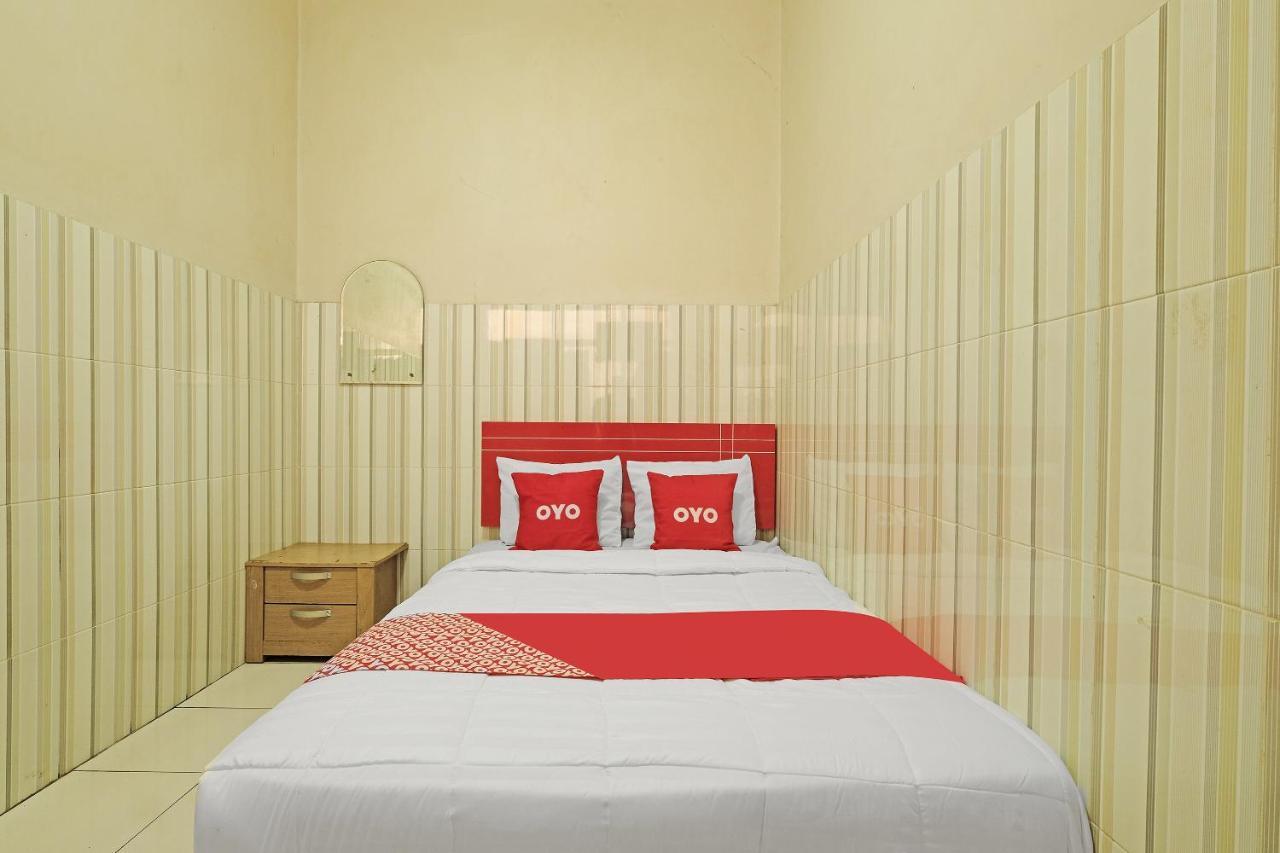 Oyo 91453 Hotel Srikandi Gejayan Maguwo Kültér fotó